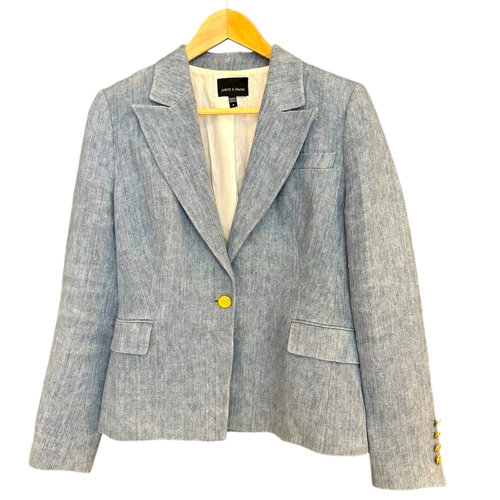 Judith & Charles Sz.8 linen blazer with gold buttons in EUC